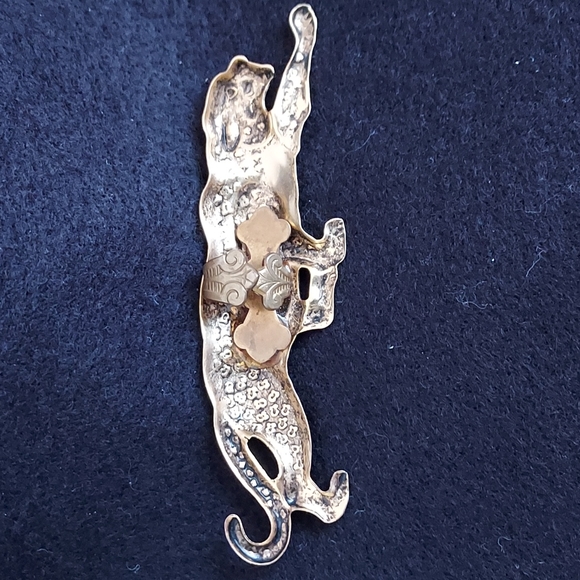 Vintage Brass Leopard Scarf Tie - Picture 2 of 5